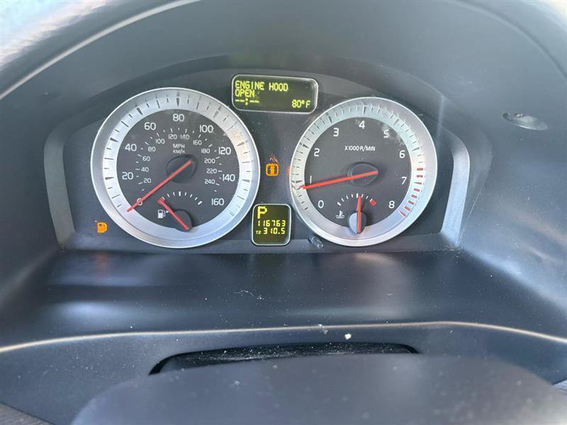 Used 2011 Volvo C70 T5 FWD image 16
