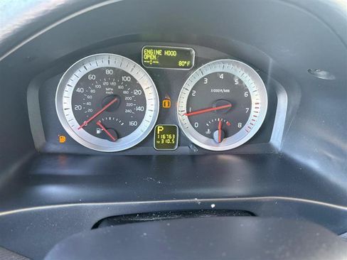 Used 2011 Volvo C70 T5 FWD image 16
