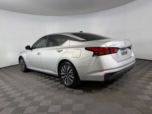 Used 2026 Nissan Altima 2.5 SV FWD image 7