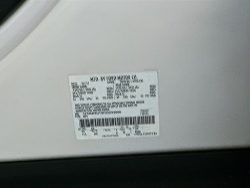 Used 2017 Ford Explorer Platinum image 12