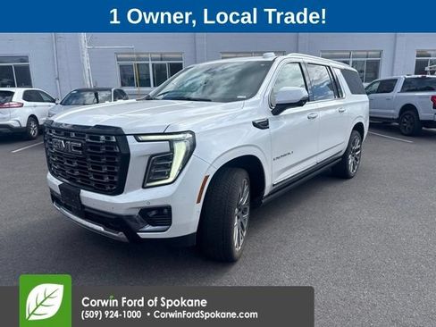 Used 2025 GMC Yukon XL Denali Ultimate AWD/4WD image 2