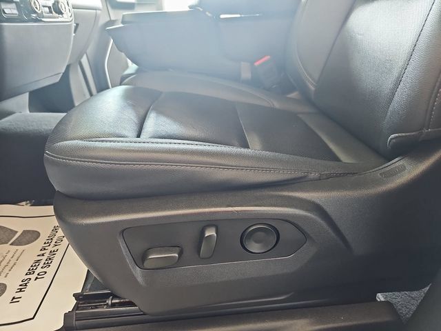 Used 2025 GMC Sierra 1500 SLT RWD image 26