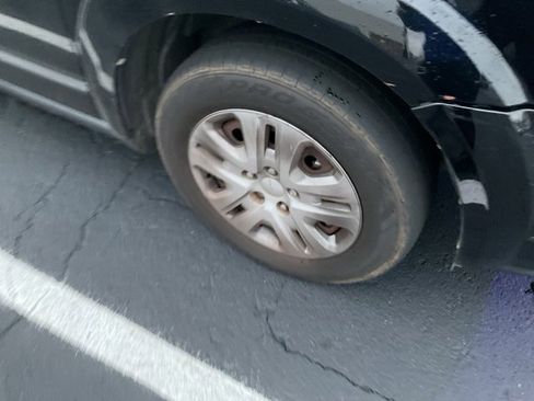 Used 2016 Dodge Journey SE w/ Flexible Seating Group image 3