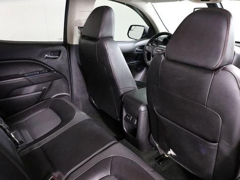 Used 2016 GMC Canyon SLE image 40