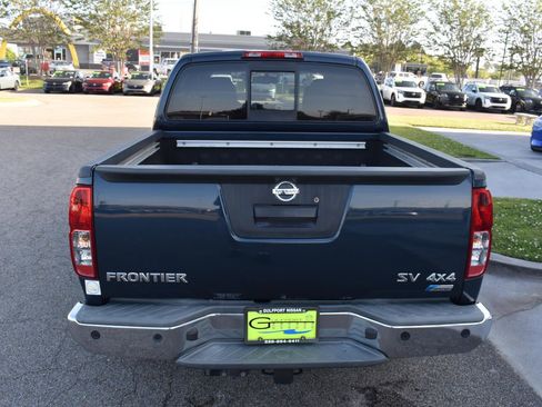 Used 2019 Nissan Frontier SV w/ Value Truck Package image 7