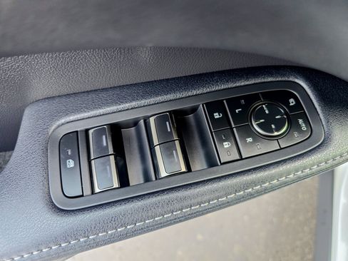 Used 2024 Lexus RX 350 Premium image 28