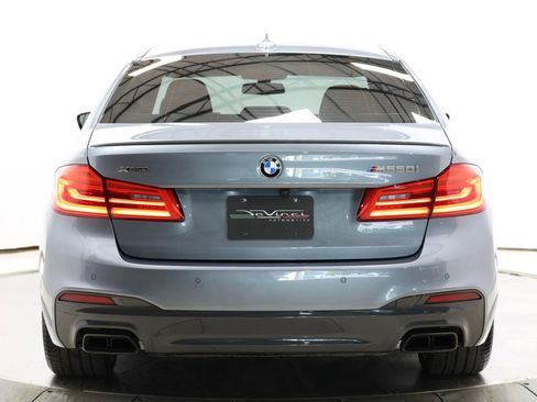 Used 2018 BMW M550i xDrive image 58