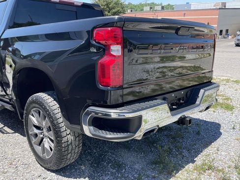 Used 2019 Chevrolet Silverado 1500 LT w/ All-Star Edition AWD/4WD image 11