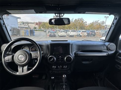 Used 2016 Jeep Wrangler Unlimited Sport w/ Quick Order Package 24S image 10