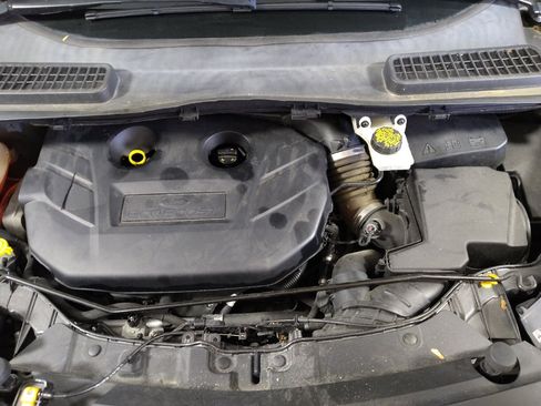 Used 2017 Ford Escape SE w/ Equipment Group 201A AWD/4WD image 30