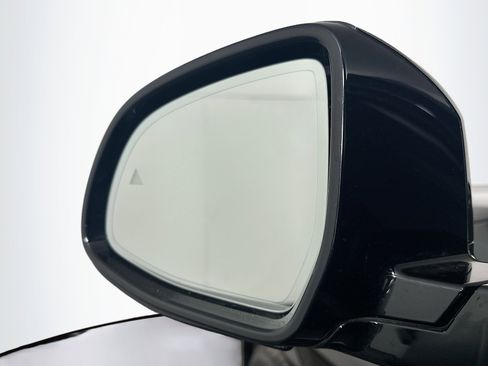 Used 2024 BMW X6 xDrive40i w/ Parking Assistance Package image 16