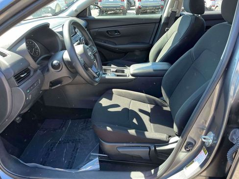 Used 2025 Nissan Sentra S FWD image 14