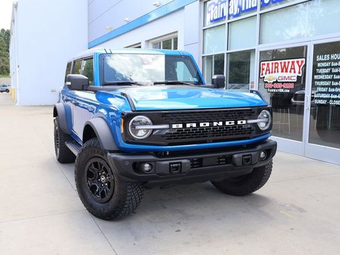 Used 2023 Ford Bronco Wildtrak AWD/4WD image 38