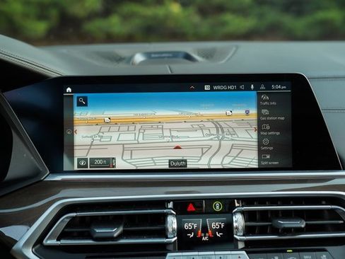 Used 2023 BMW X5 M50i w/ Executive Package image 32