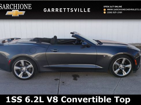 Used 2017 Chevrolet Camaro SS image 1