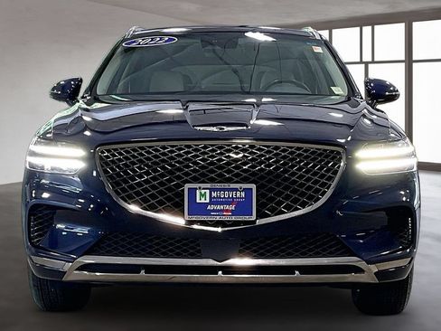 Used 2022 Genesis GV70 2.5T AWD/4WD image 2
