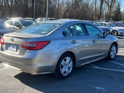 Used 2016 Subaru Legacy 2.5i image 7