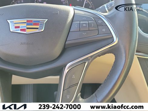 Used 2019 Cadillac XT5 Premium Luxury FWD image 26