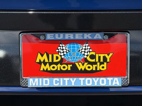 New 2026 Toyota Prius Plug-In Hybrid FWD image 13