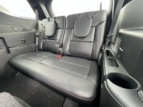 New 2026 Ford Explorer ST-Line w/ ST-Line Street Pack image 25