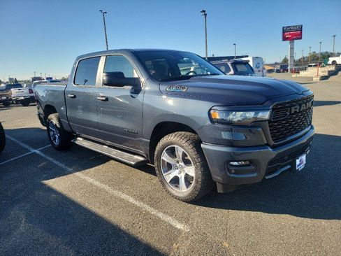 Used 2025 RAM 1500 Tradesman AWD/4WD image 3