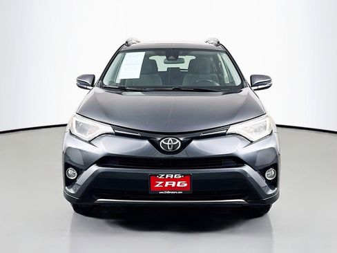 Used 2017 Toyota RAV4 XLE AWD/4WD image 8