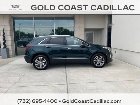 Certified 2025 Cadillac XT5 Premium Luxury w/ LPO, Floor Liner Package AWD/4WD image 4