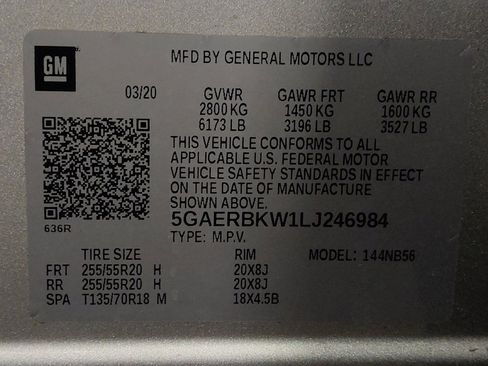 Used 2020 Buick Enclave Essence w/ Sport Touring Edition FWD image 33