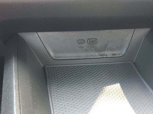 Used 2025 Chevrolet Equinox RS w/ Safety and Technology Package FWD image 31