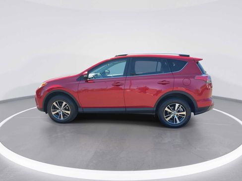 Certified 2017 Toyota RAV4 XLE AWD/4WD image 5