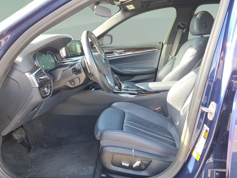 Used 2018 BMW 530i image 10
