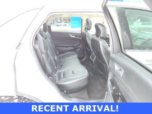Used 2019 Ford Edge Titanium w/ Canadian Touring Package image 56