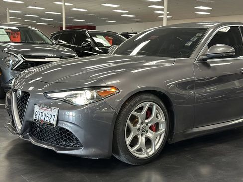 Used 2018 Alfa Romeo Giulia Ti w/ TI Leather Package image 11