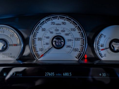 Used 2018 Rolls-Royce Wraith Base image 40