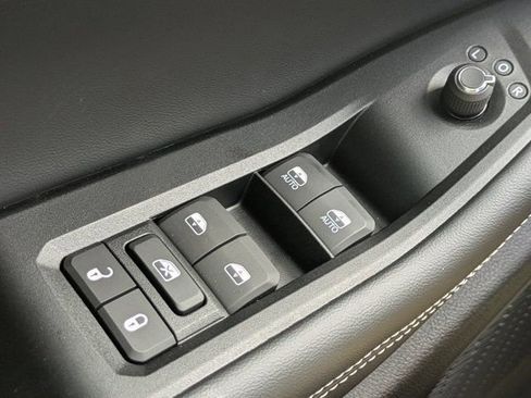 New 2025 Jeep Grand Cherokee L Limited w/ Black Appearance Package image 20