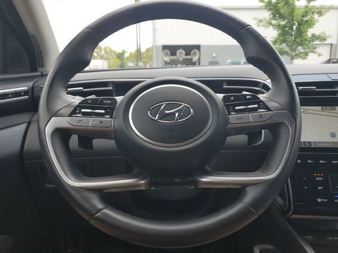 Used 2022 Hyundai Tucson Limited FWD image 23