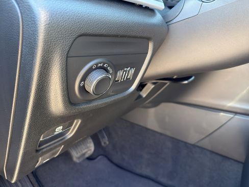 New 2026 Jeep Grand Cherokee L 4WD image 13