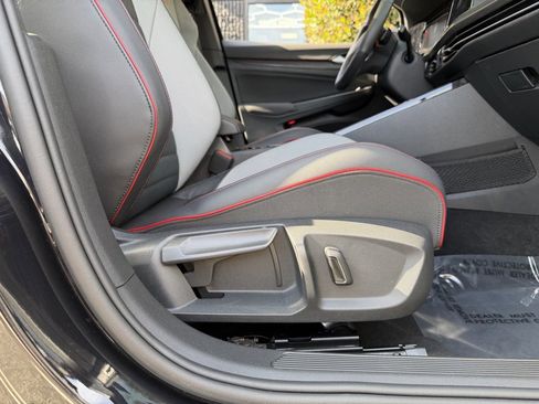 Used 2024 Volkswagen GTI SE w/ SE Leather Seats Package image 35