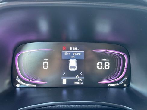 Certified 2023 Kia Soul LX w/ LX Technology Package FWD image 35