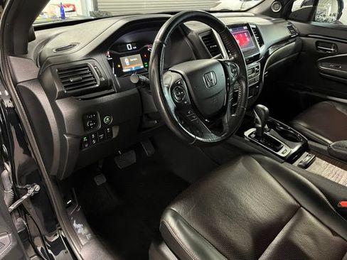 Used 2017 Honda Ridgeline Black Edition image 19