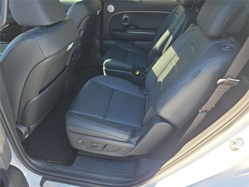 New 2026 Hyundai Palisade Calligraphy image 6