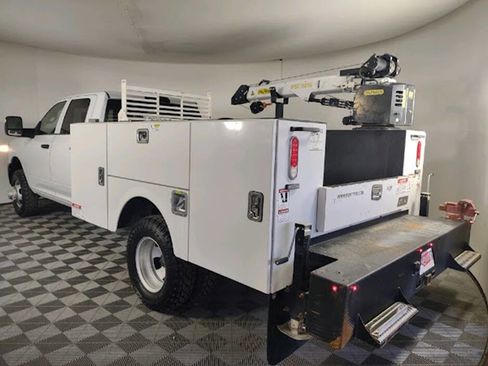 Used 2024 RAM 3500 Tradesman AWD/4WD image 4