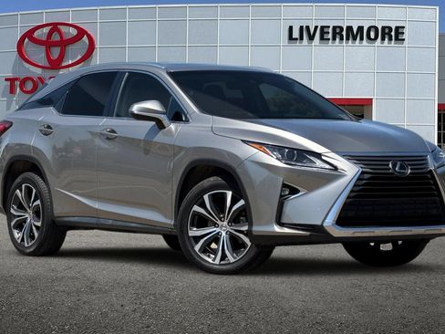 Used 2017 Lexus RX 350 AWD w/ Premium Package image 2