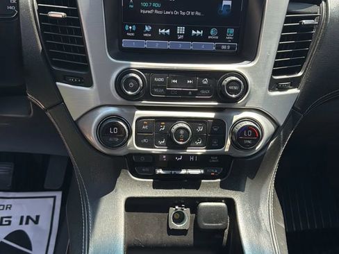 Used 2017 GMC Yukon SLE w/ Convenience Package RWD image 19