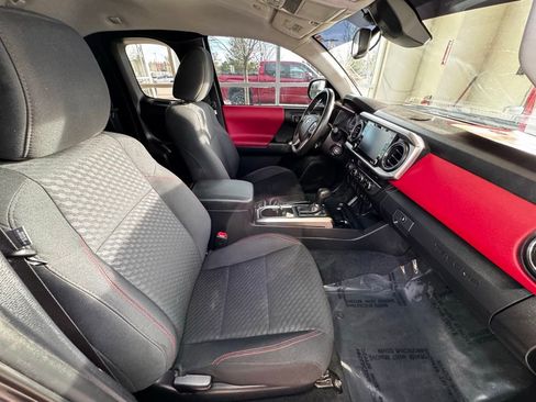 Used 2022 Toyota Tacoma SR5 image 52