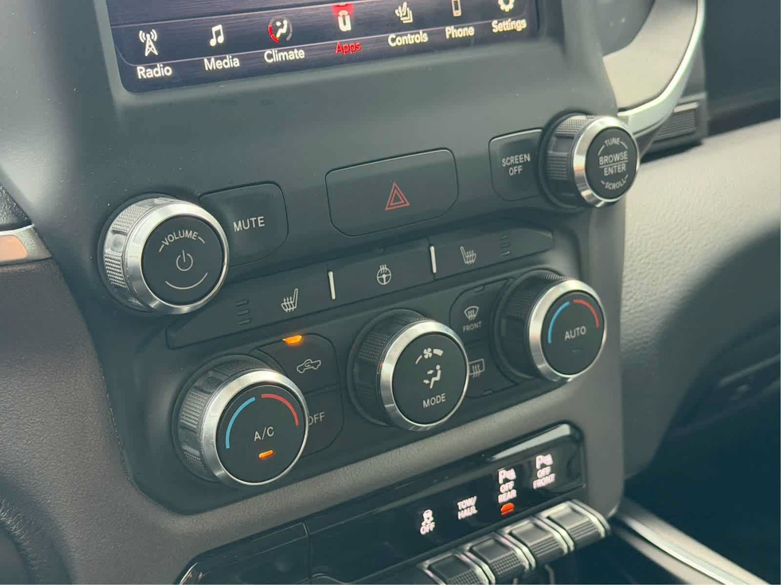 Used 2019 RAM 1500 Big Horn AWD/4WD image 20