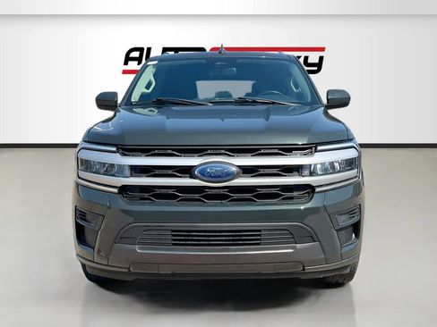 Used 2023 Ford Expedition Max XLT RWD image 2