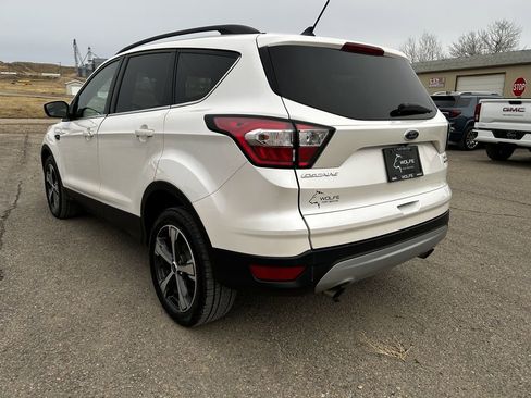 Used 2018 Ford Escape SEL image 17