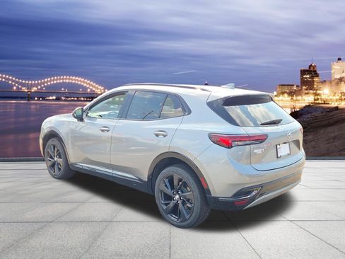 Used 2023 Buick Envision Essence w/ Sport Touring Package FWD image 3