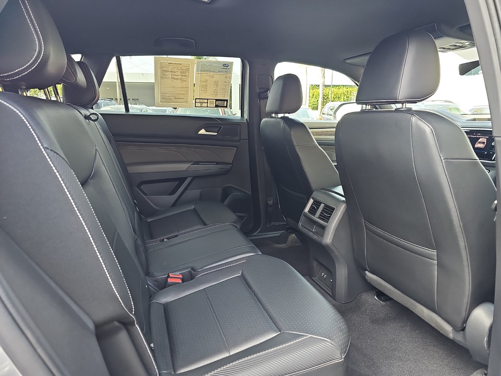 Used 2022 Volkswagen Atlas Cross Sport SE AWD/4WD image 11